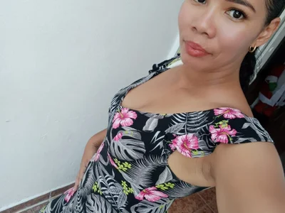 dirtyplayluna — live female cam