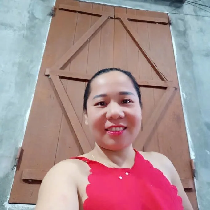 Queen-18200's Offline XXX Chat