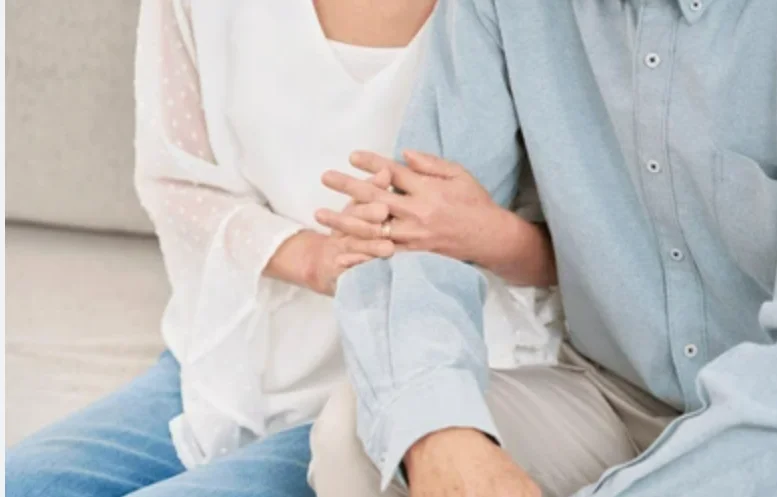 myle-couple22 Chat XXX Ngoại tuyến
