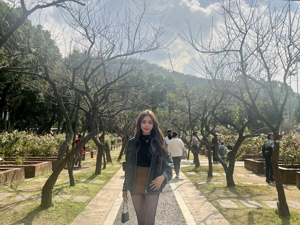 strawberryblossom93 Obrolan XXX Offline