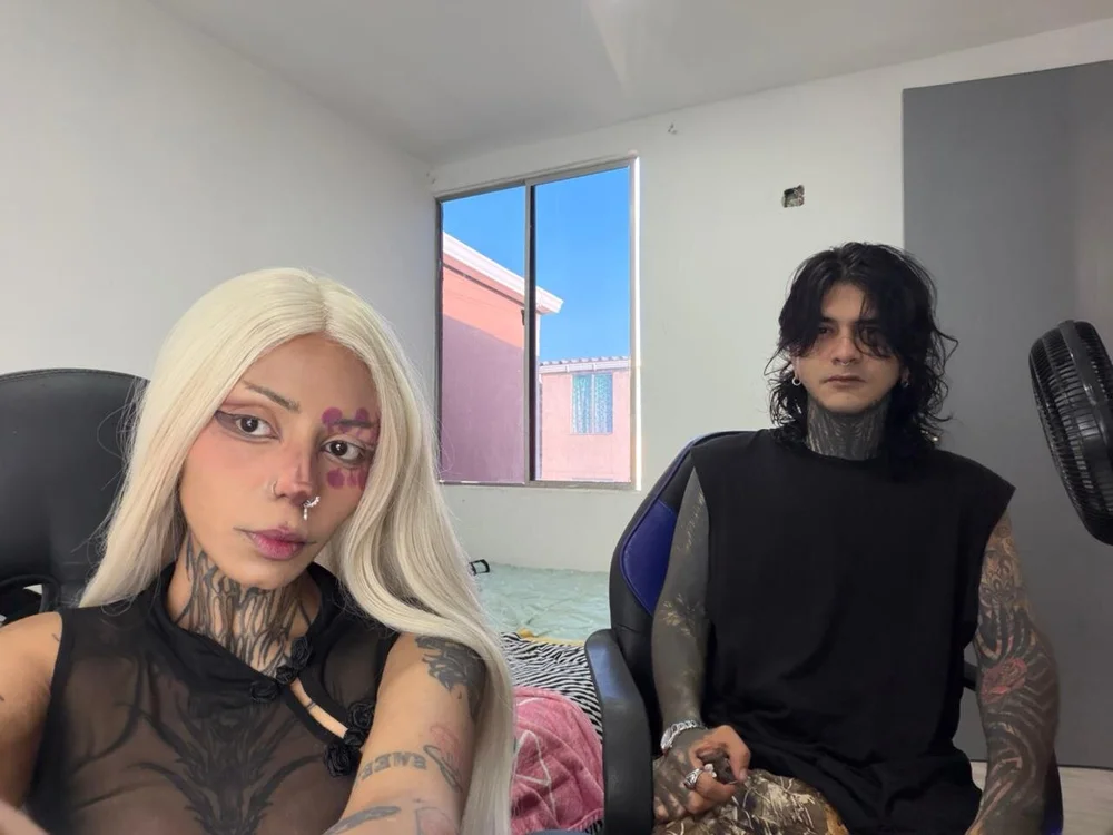 KoraAndYuta – Offline XXX chat