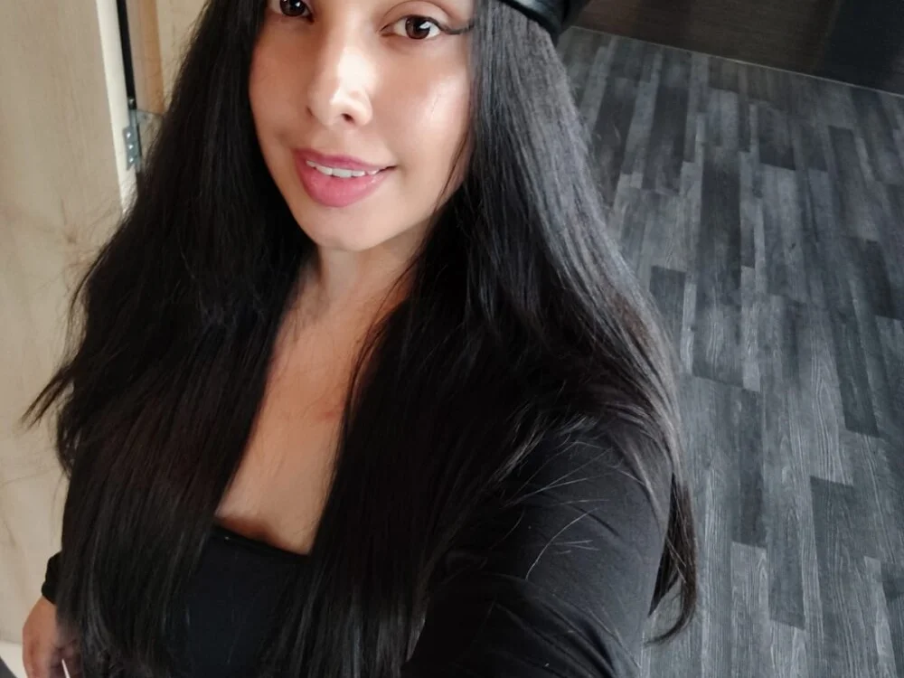 laya_seduce: συνομιλία ΧΧΧ εκτός σύνδεσης