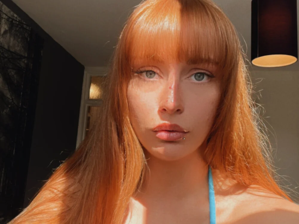 missxxdesire Adlı Modelin Çevrimdışı XXX Sohbeti