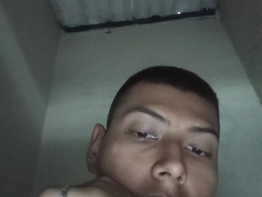 Jhonfreddylazol offline chatrum