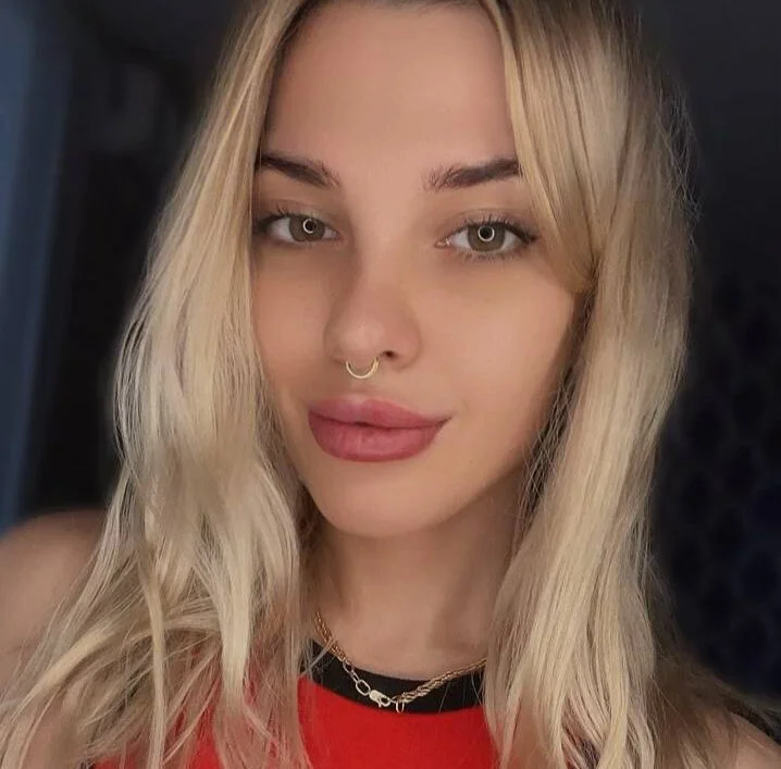 Marybronce's Offline XXX Chat