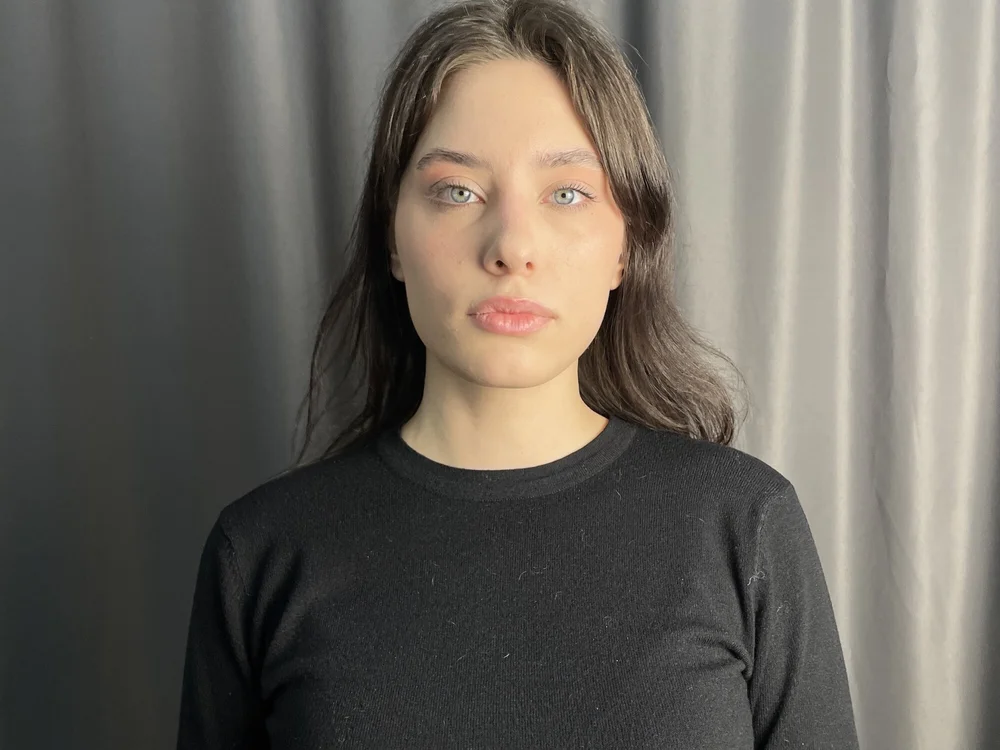 AprilHutt's Offline Chat Room
