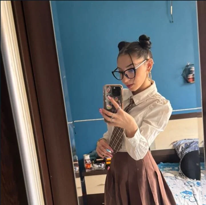 LucyK offline XXX-chat