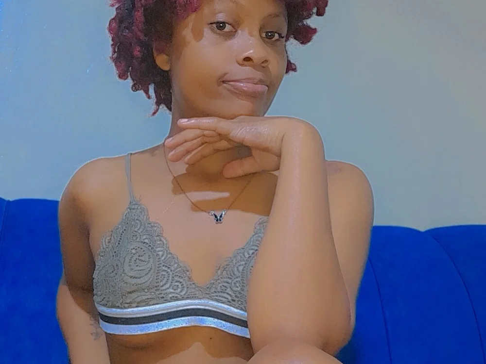 slim_doll02's Offline Chat Room