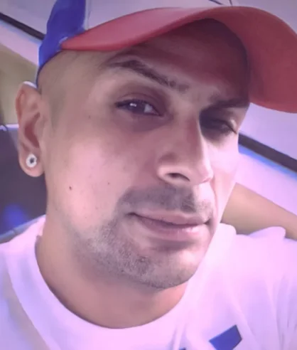 dante77x's Offline Chat Room