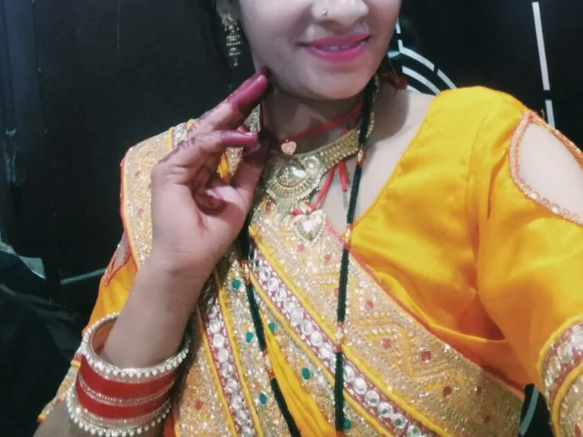 Binnu_pande's Offline XXX Chat