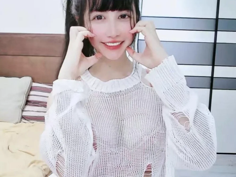 Rubyy_799 Adlı Modelin Çevrimdışı XXX Sohbeti