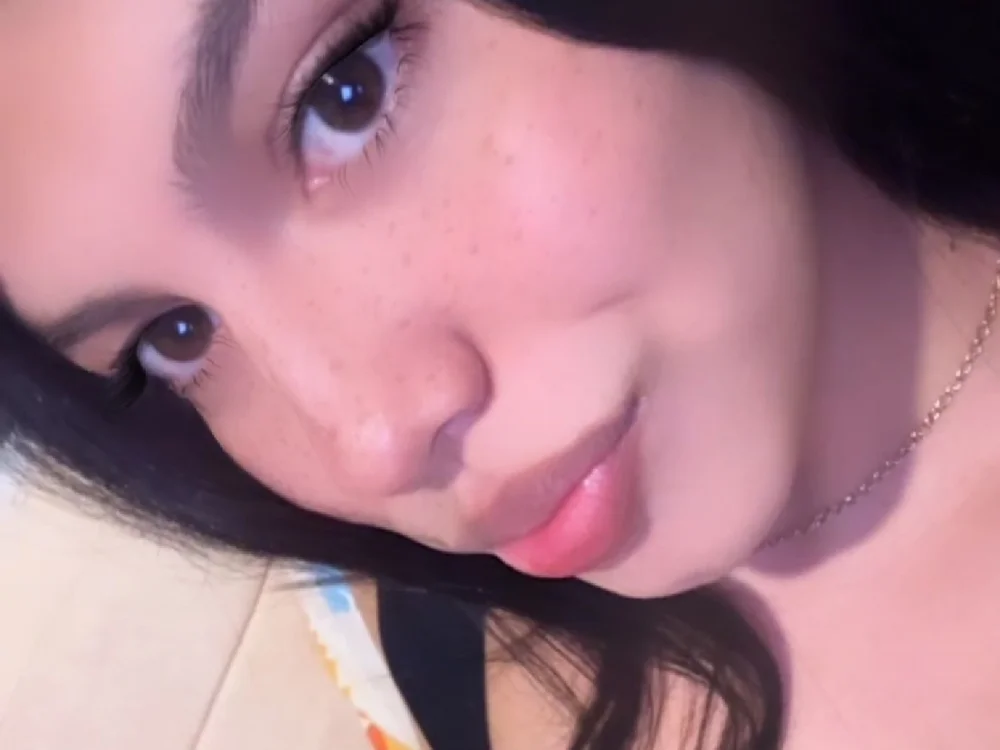 Angeel_Foxx offline chatrum