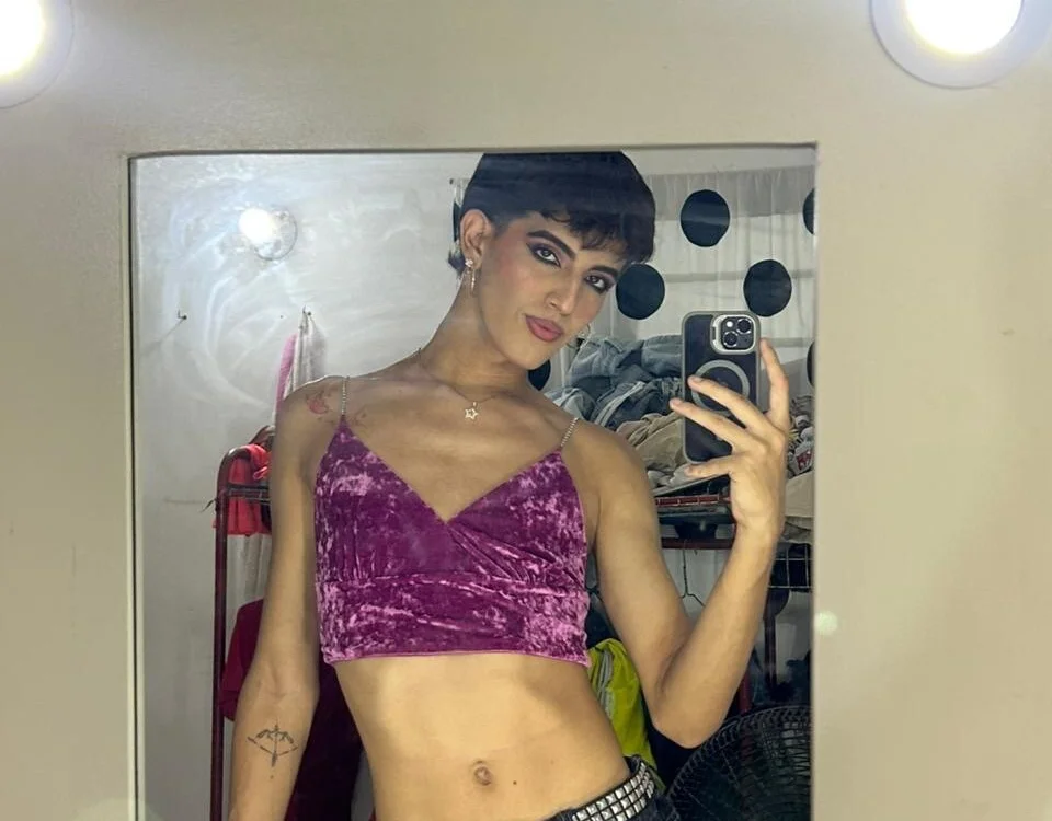 Offline XXX chat modela karina_LL