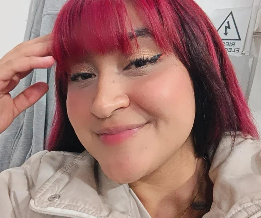 RedVoltage's Offline Chat Room