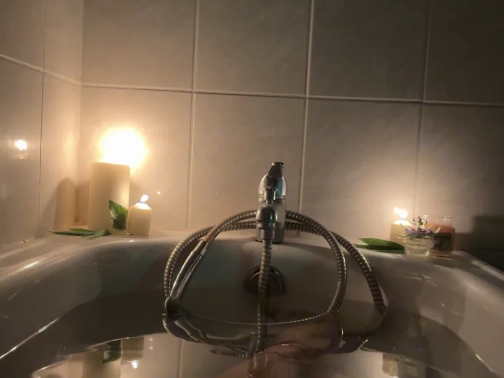 queenjulia95 离线XXX聊天