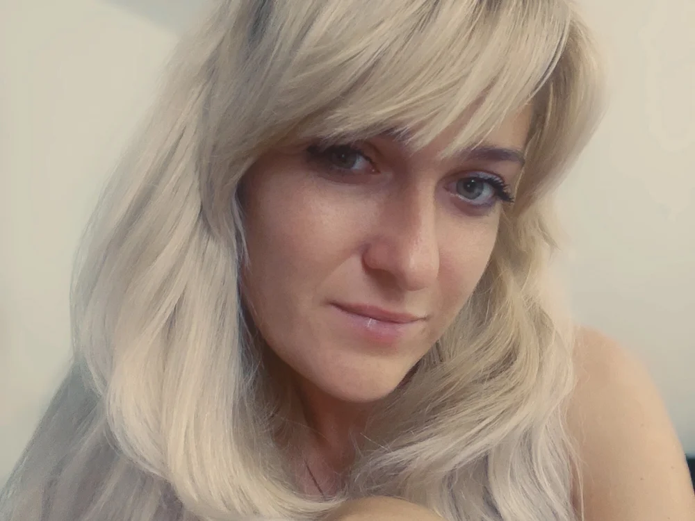 MollioLoverx offline chatrum
