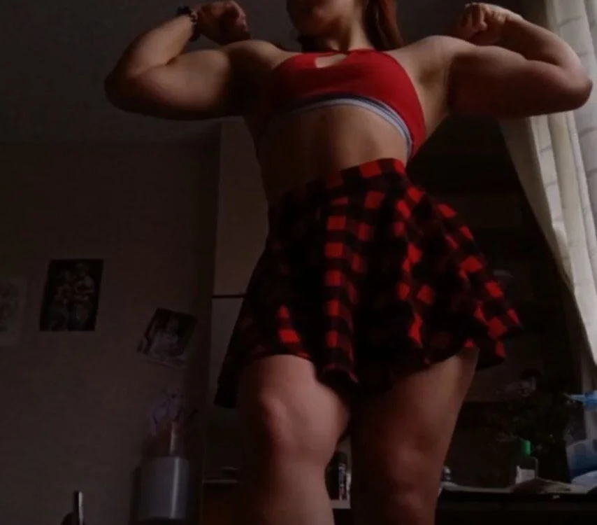 lerareyna's Offline XXX Chat