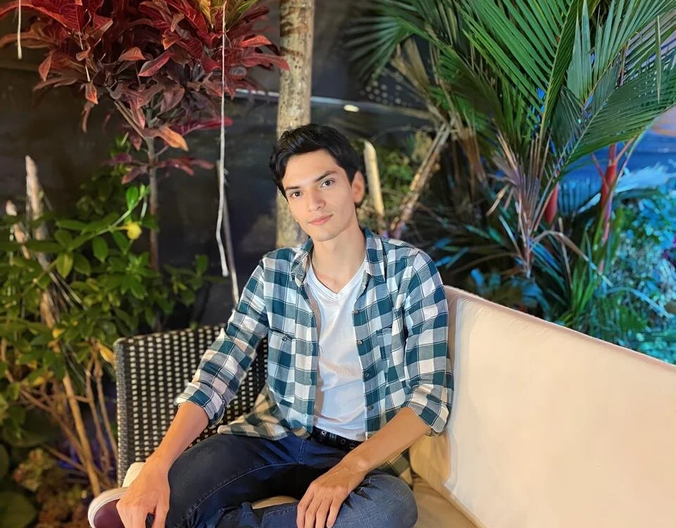 FormlessPlague Chat XXX offline