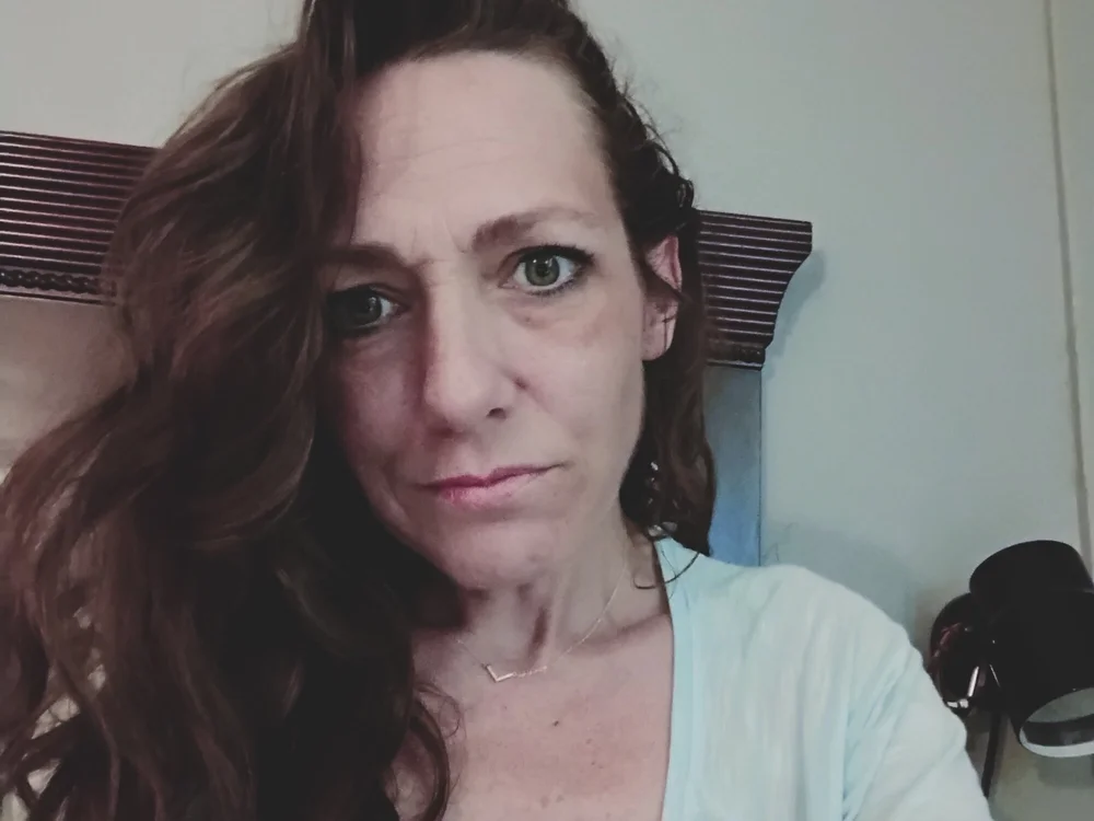 nextdoornymph's Offline Chat Room