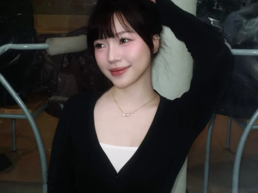 Tina-03 离线XXX聊天