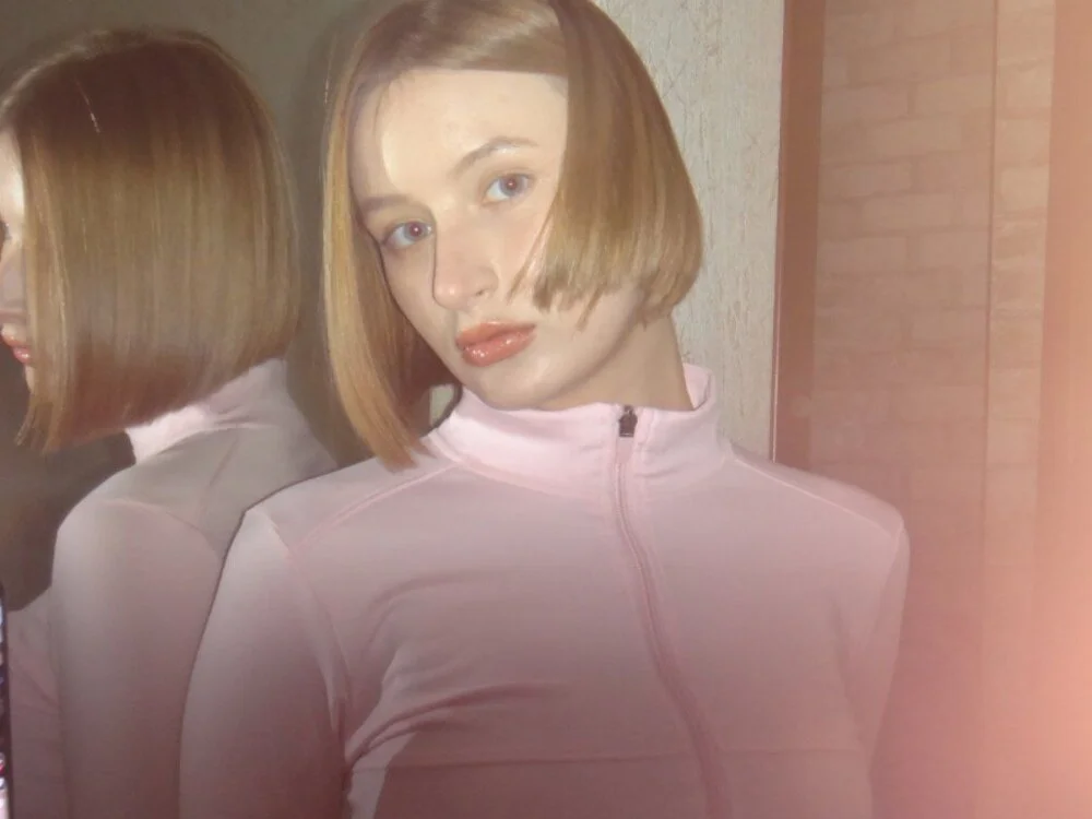 Offline XXX chat modela DeliciaBagnoli