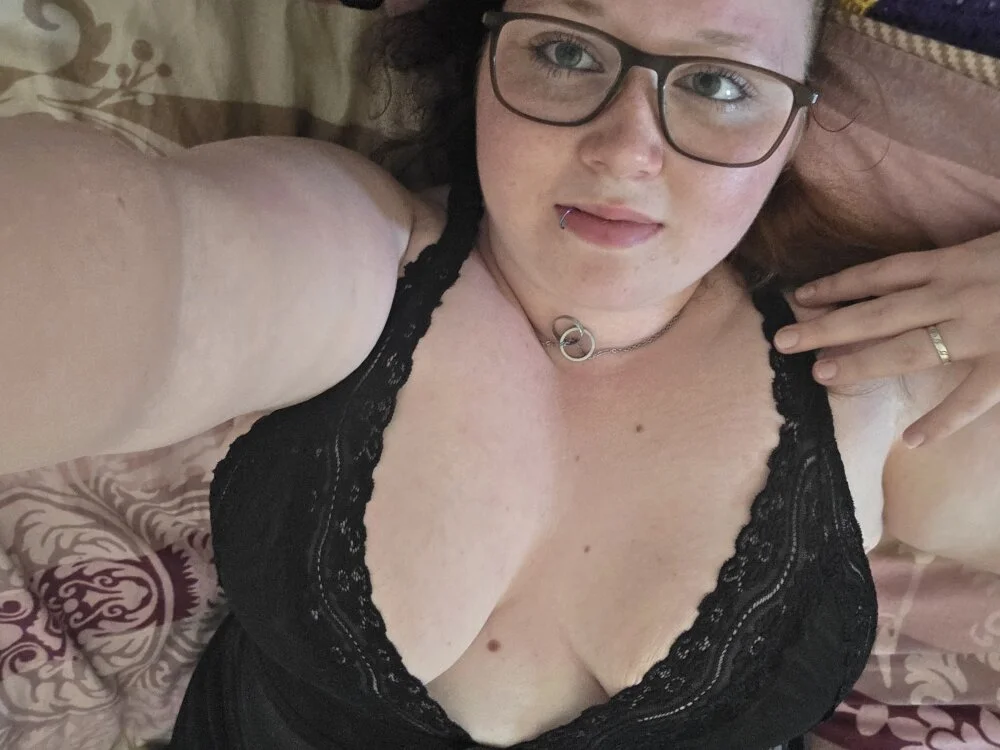 NiaBabeLove1's Offline XXX Chat