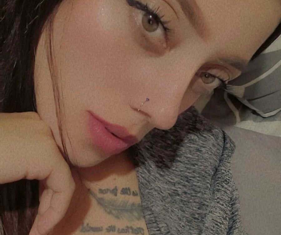 ElectraPink_ Offline XXX Chat