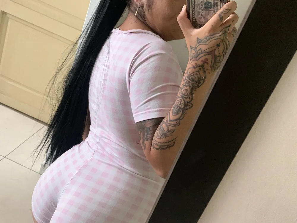sofi_horny7 Offline chatroom