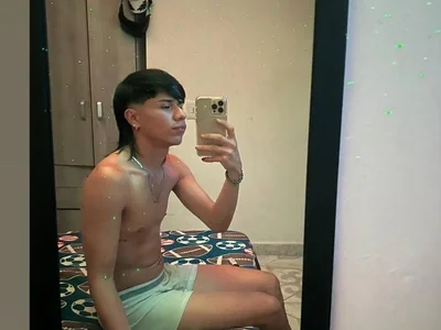 Miuller_AJ Male Footjob Live Webcam Chat