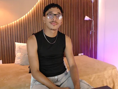 Julian_Dark_ profile