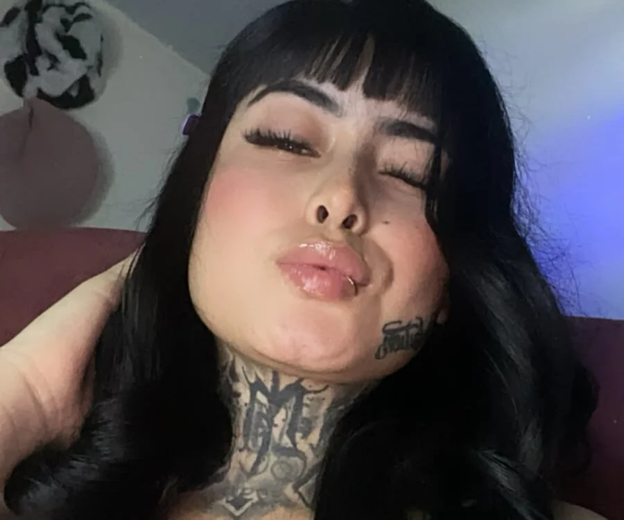 Kinky_Angel7 Obrolan XXX Offline