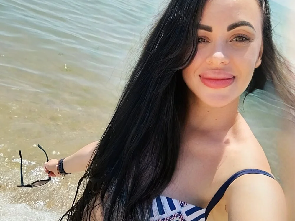 Stefaniyaxq – Offline XXX chat