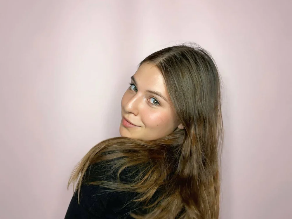 AnhLutz offline chatrum