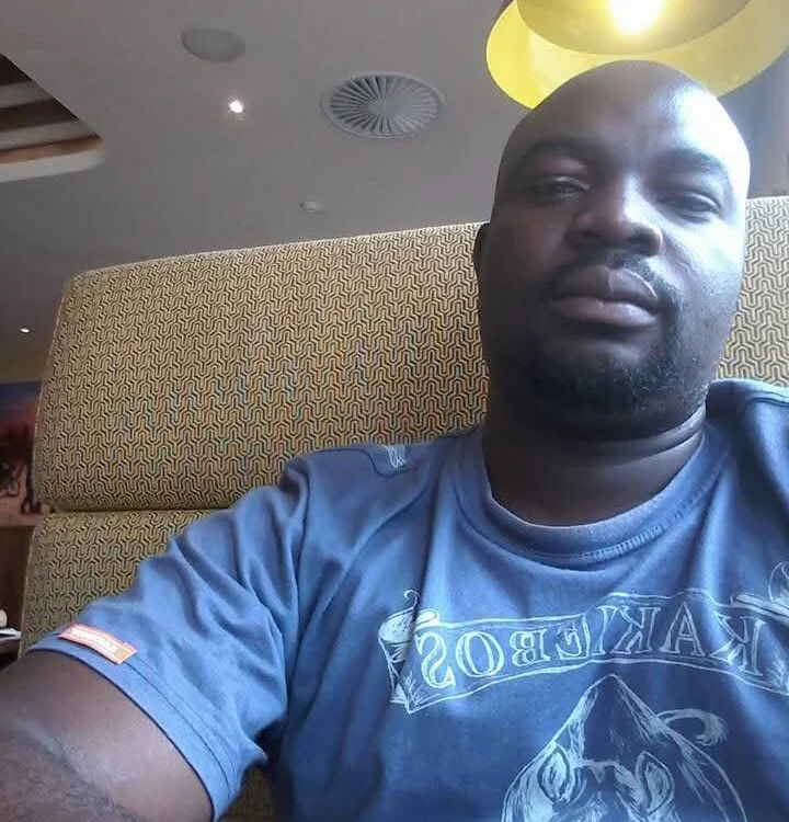 88Con's Offline Chat Room