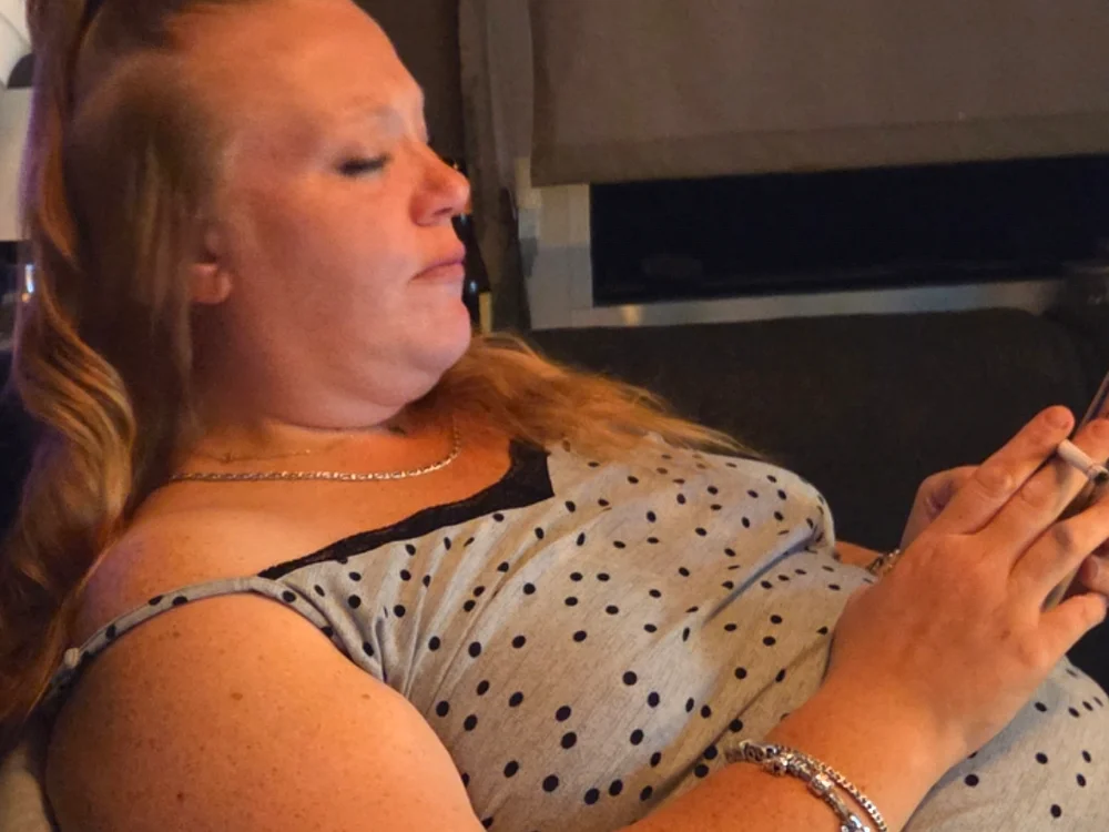 leontjuhh0262 offline XXX-chat