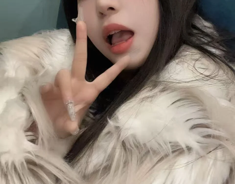 YR-002 Offline XXX-chat