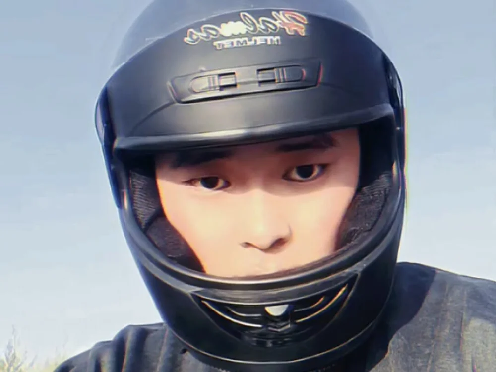 hffukjil0 离线XXX聊天