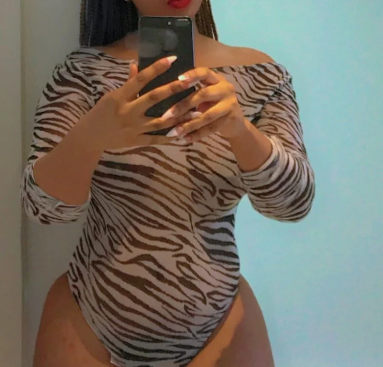 africanQueenn's Offline Chat Room