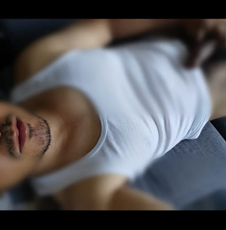 lobo_caliente37 Adlı Modelin Çevrimdışı XXX Sohbeti