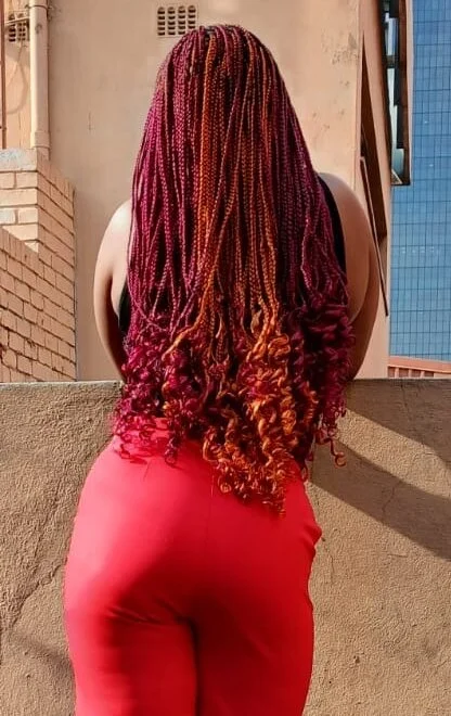 juicy-bitch02 Chat XXX offline