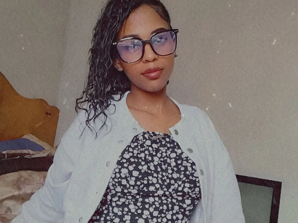 IndianSativa2 离线XXX聊天