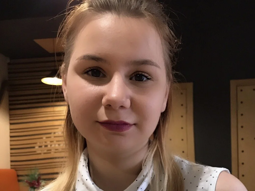 LoveFlowers' Offline Chat Room