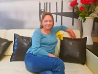 MomJaneSex's webcam live show