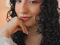 Chat XXX ao vivo de DemiJones_