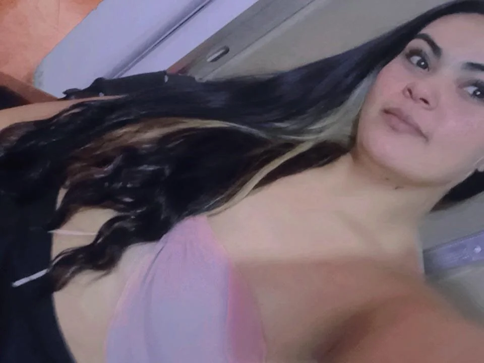 ross-taylor Offline XXX-Chat