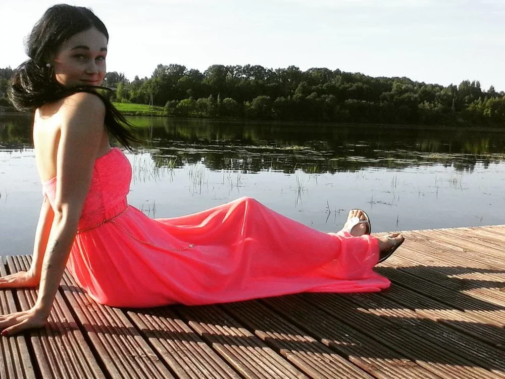 Saliya_Starr offline chatrum