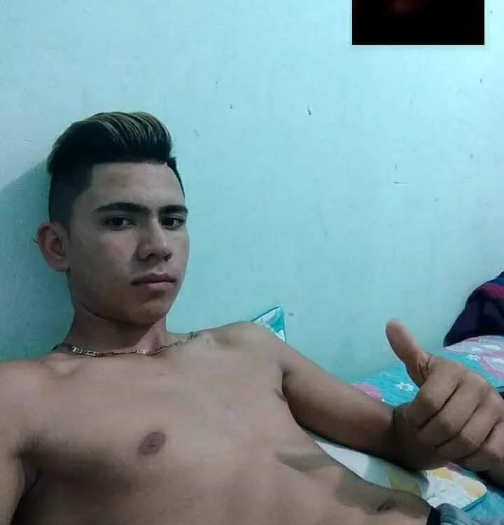 Chat XXX offline de Samuelitohott