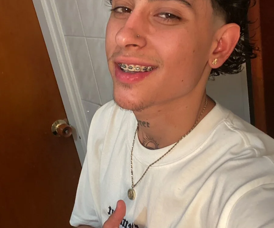 mohamed_malik Chat XXX offline