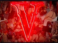 Model BDSM_Vantablackplus2