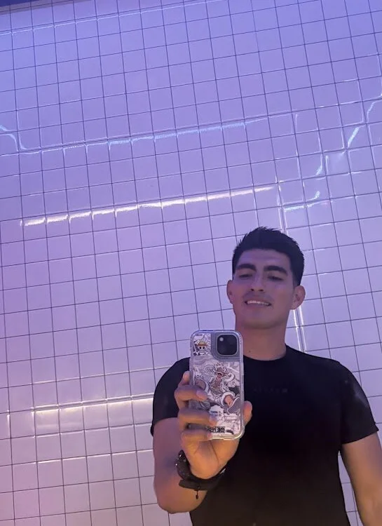 FRANK_TULOKILLOn Offline XXX chat